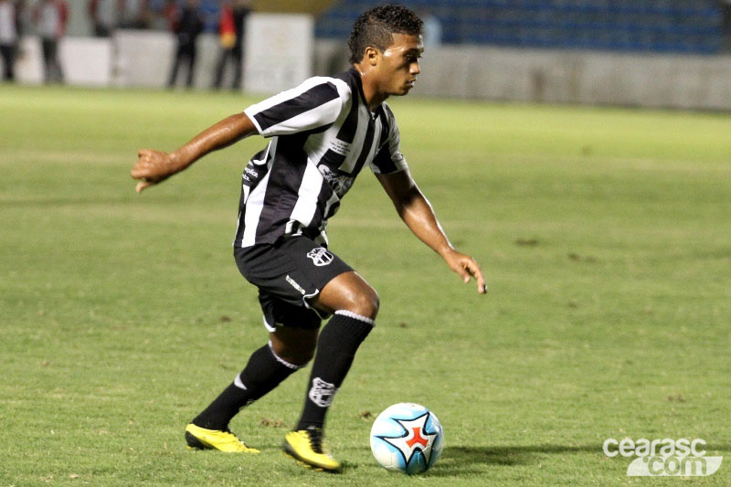 [01-11] Fortaleza 3 x 1 Ceará - 22