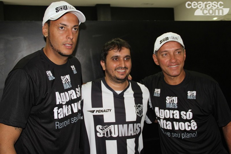 [17-03] PC Gusmao e Fernando Henrique recepcionam torcedores1 - 20