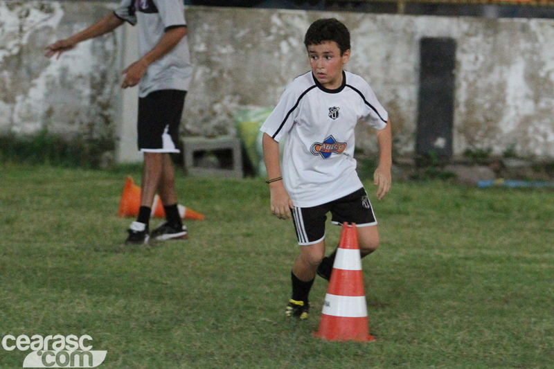 [03-04] Aulas da escolinha começam - 7
