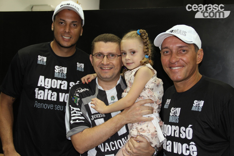 [17-03] PC Gusmao e Fernando Henrique recepcionam torcedores4 - 1