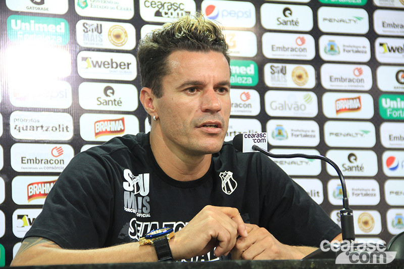 [15-01] Apresentação de Michel - 18