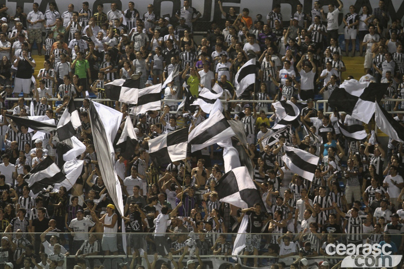 [06-07] Ceara 2 x 2 Criciuma - TORCIDA - 12