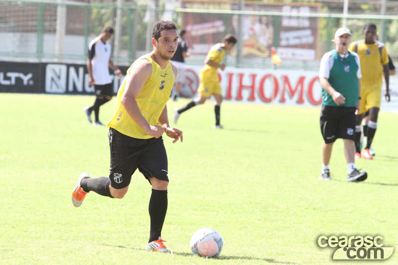 [08-07] Reapresentação + Treino coletivo - 14