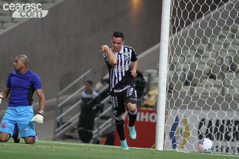 [25-04] Ceará x Tiradentes - 6