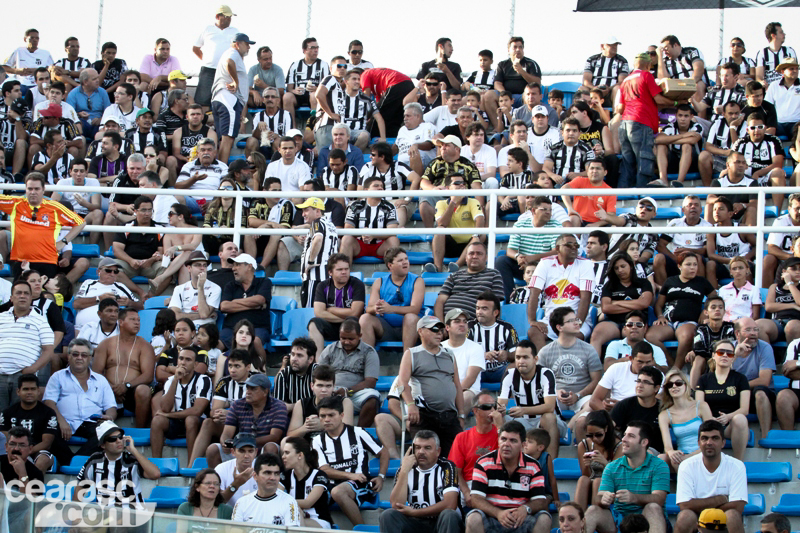 [29-01] Ceara 2 X 1 Ferroviario - Torcida - 01 - 13