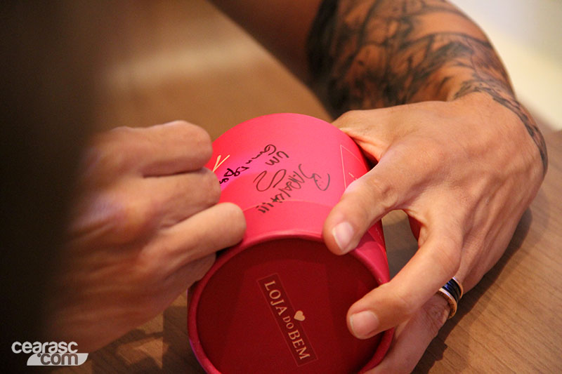 [18-11] Loja do Bem - Noite de Autógrafos - 8