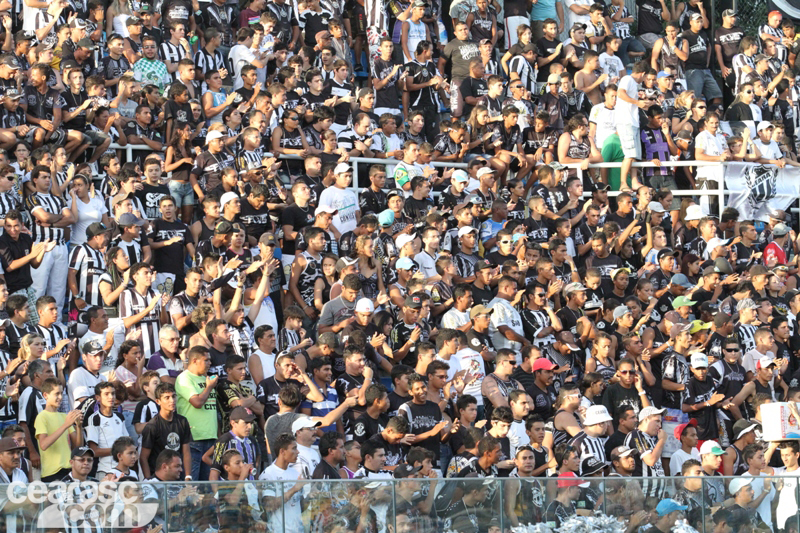 [29-01] Ceara 2 X 1 Ferroviario - Torcida - 02 - 1