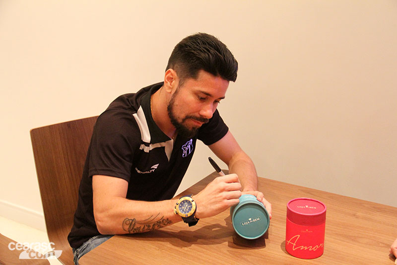 [18-11] Loja do Bem - Noite de Autógrafos - 13