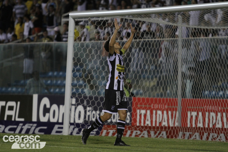 [02-08] Ceará x Boa Esporte - 21