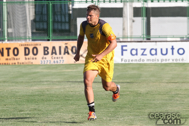 [28-01] Jogo treino - 8