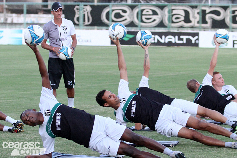 [30-04] Reapresentação + treino técnico - 13