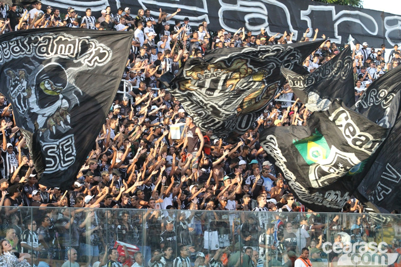 [29-01] Ceara 2 X 1 Ferroviario - Torcida - 02 - 3