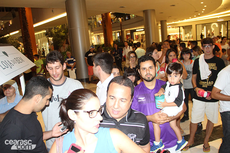 [18-11] Loja do Bem - Noite de Autógrafos - 47