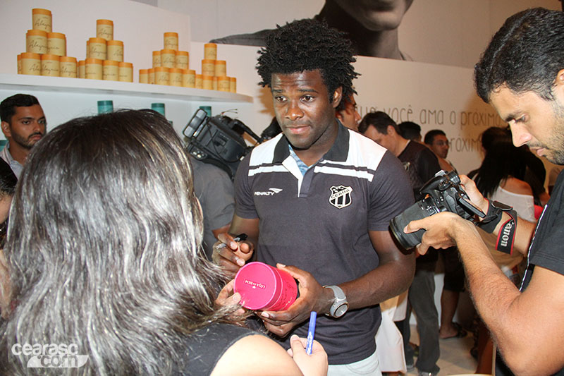 [18-11] Loja do Bem - Noite de Autógrafos - 51