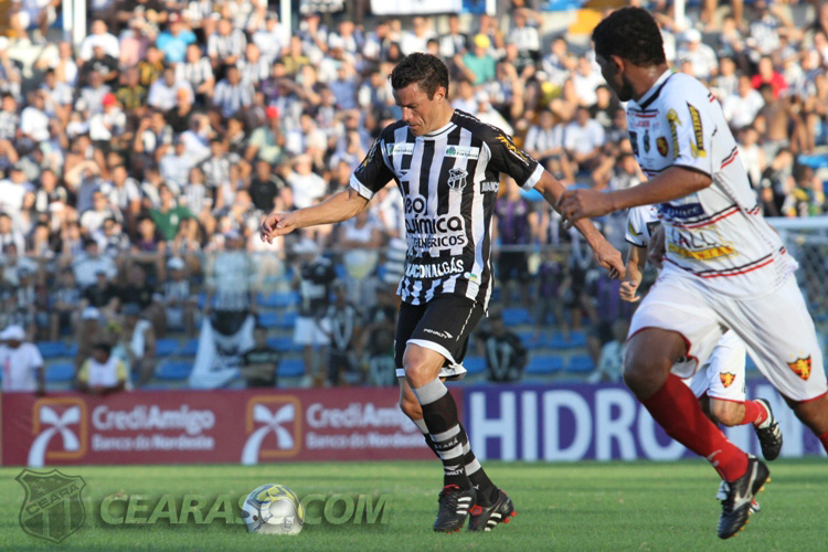 [08-05] Ceará 5 x 0 Guarani - FINAL - 12