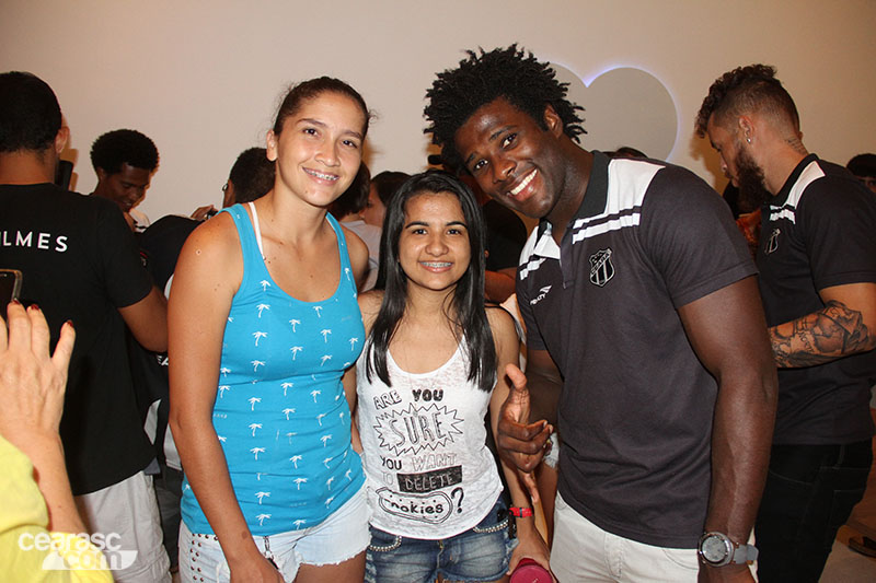 [18-11] Loja do Bem - Noite de Autógrafos - 59