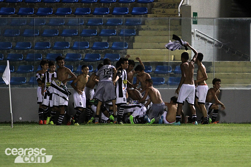 [11-11] Ceará 0 x 0 Estação - Final (7x6) - 02 - 17