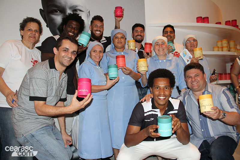 [18-11] Loja do Bem - Noite de Autógrafos - 79