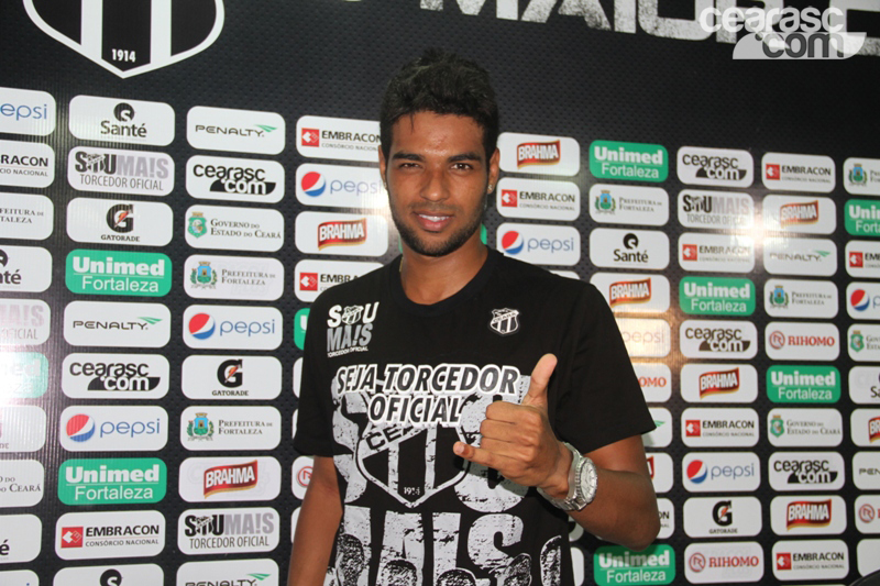 [27-05] Apresentação de Mineiro, Alan Pinheiro e Renan Luís - 3