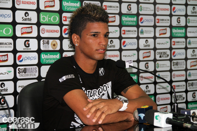 [27-05] Apresentação de Mineiro, Alan Pinheiro e Renan Luís - 4