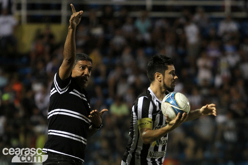 [10-03] Ceará 1 x 0 River/PI - 7
