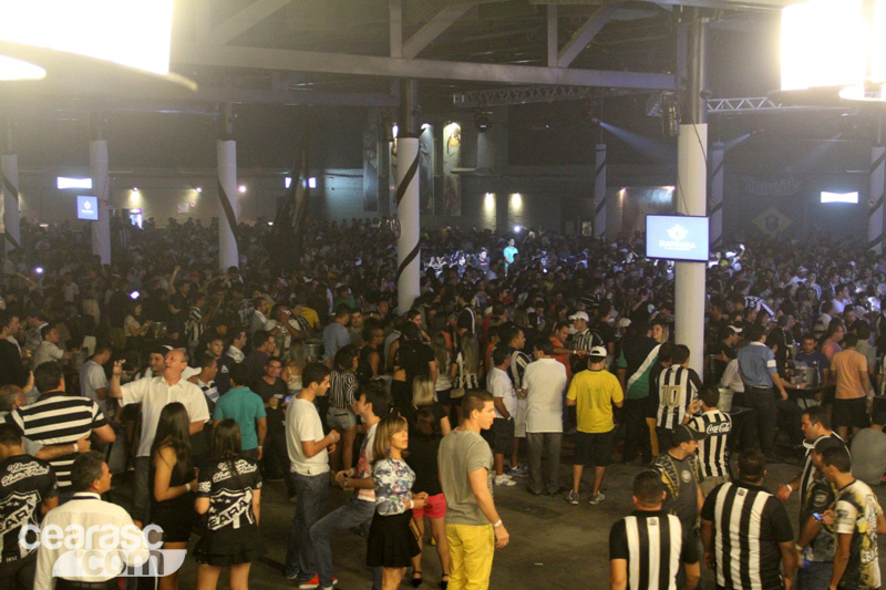 [01-06] Festa do Centenário - Musique 01 - 10