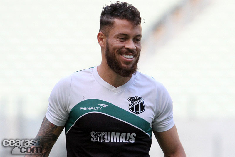 [06-08] Treino tático - Castelão - 3