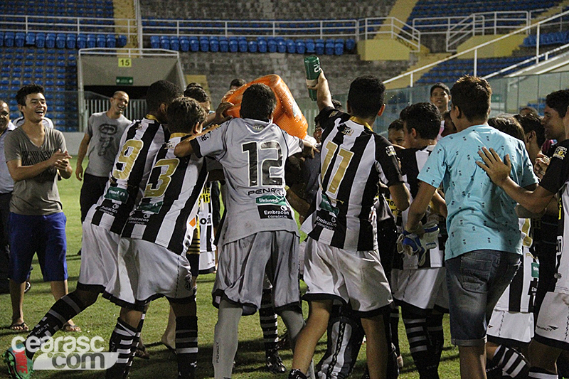 [11-11] Ceará 0 x 0 Estação - Final (7x6) - 04 - 19