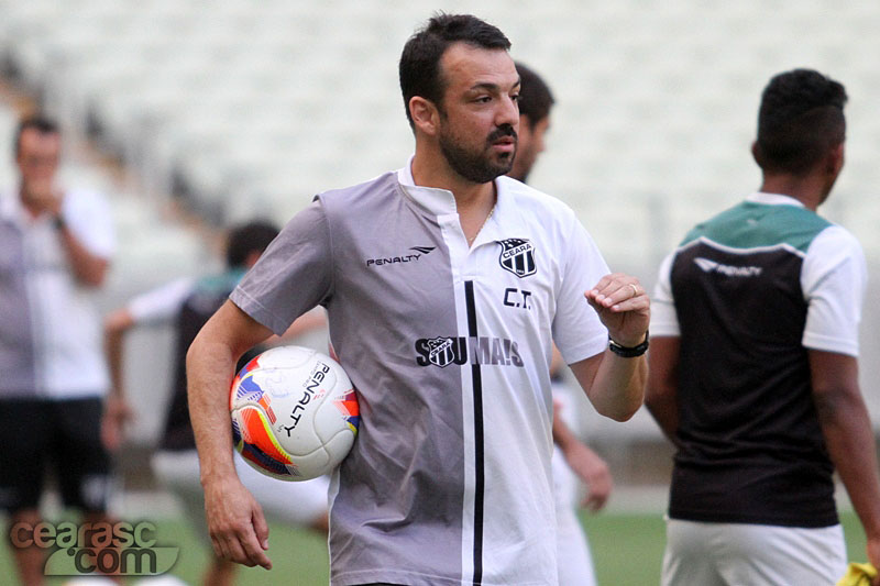 [06-08] Treino tático - Castelão - 6