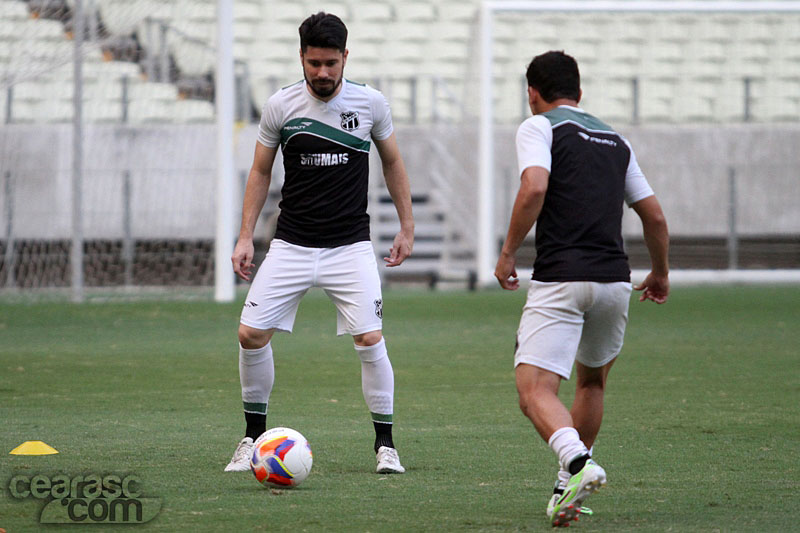 [06-08] Treino tático - Castelão - 10