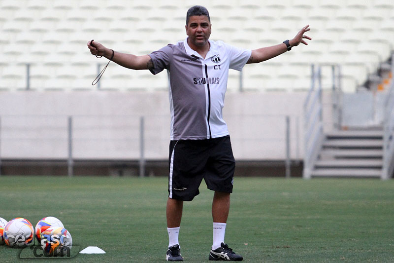 [06-08] Treino tático - Castelão - 20