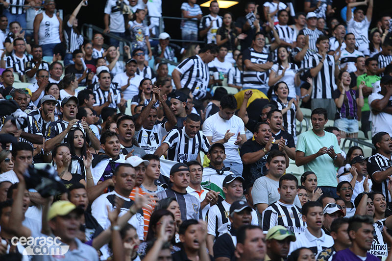 [28-11] Ceará 1 x 0 Macaé - Torcida - 16