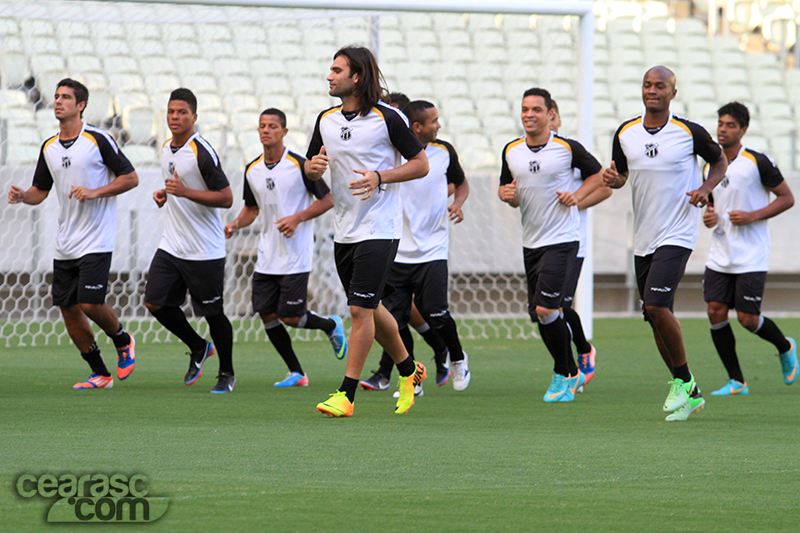 [19-08] Treino coletivo - Castelão - 12