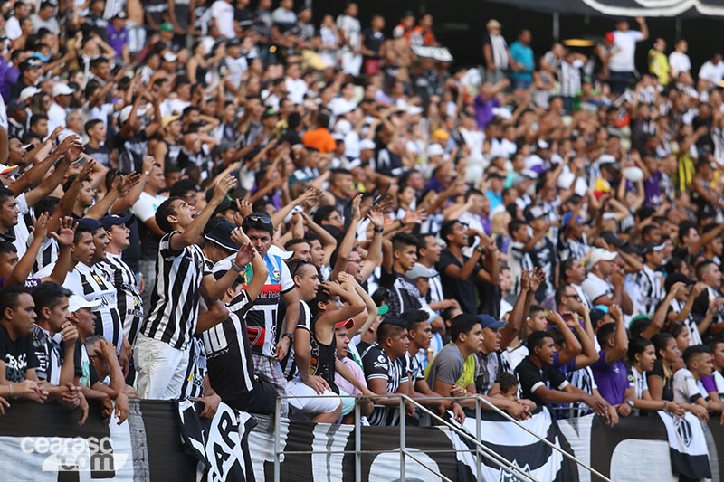 [28-11] Ceará 1 x 0 Macaé - Torcida - 21
