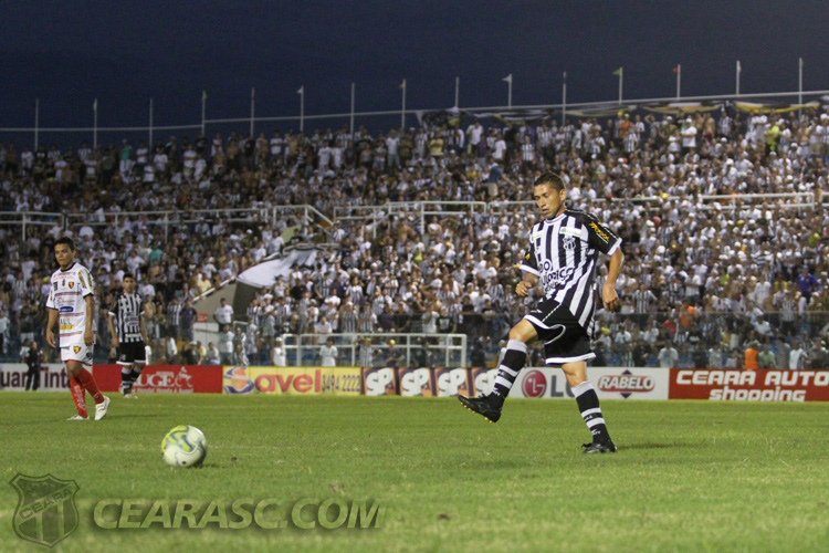 [08-05] Ceará 5 x 0 Guarani - FINAL - 25