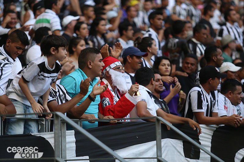 [28-11] Ceará 1 x 0 Macaé - Torcida - 27