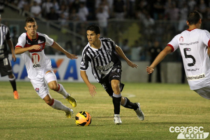 Ceará 0 x 2 Vitória - 02 - 1