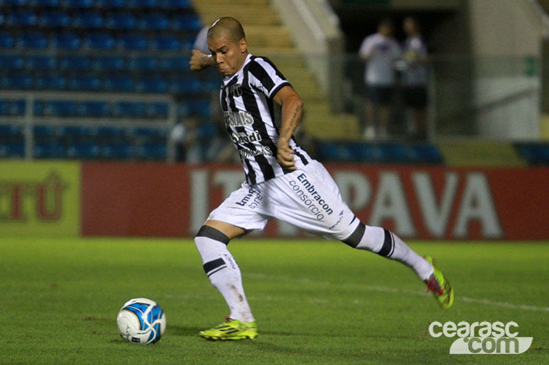 [10-03] Ceará 1 x 0 Ríver - 03 - 1