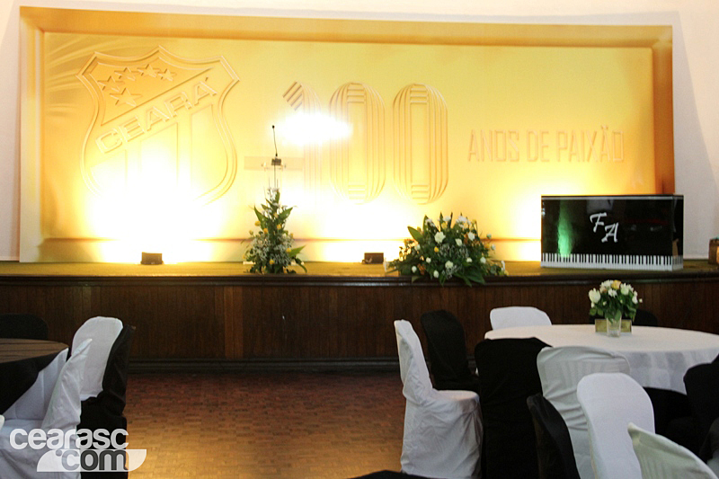 [12-11] Ceará lançou o livro do Centenário1 - 2