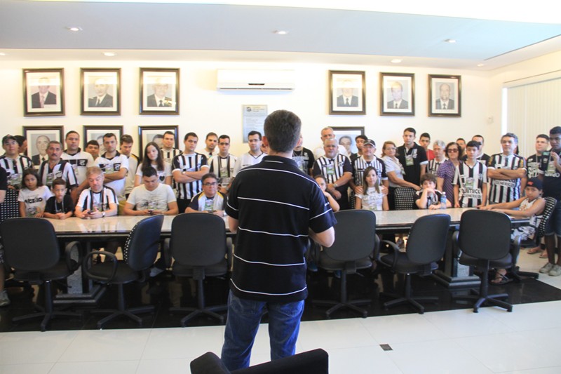 [23-11] Por Dentro do Vozão - Edição de Novembro - 01 - 25