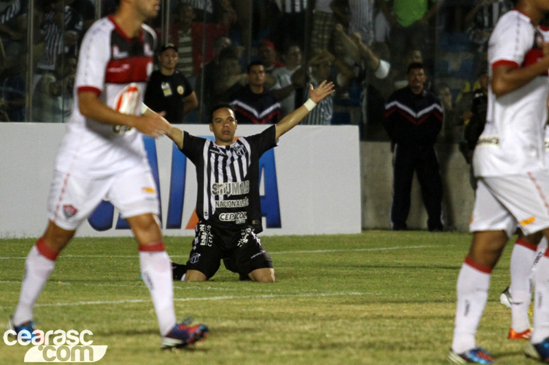 Ceará 0 x 2 Vitória - 02 - 9