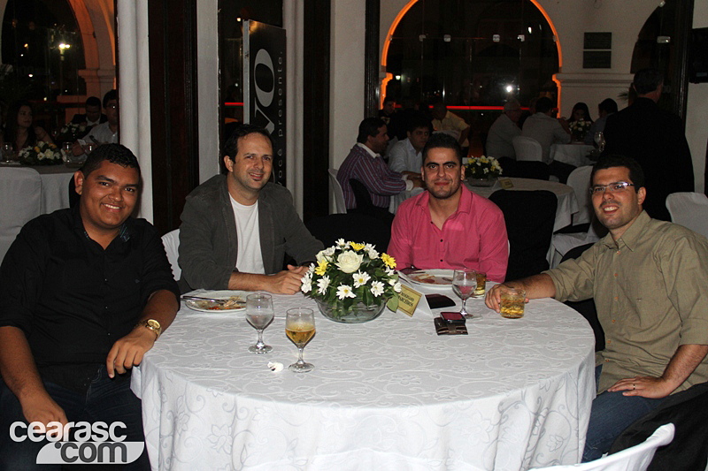 [12-11] Ceará lançou o livro do Centenário2 - 14