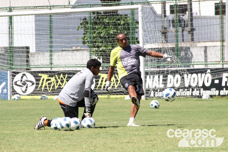 Jorgeira - Preparador de Goleiros - 2
