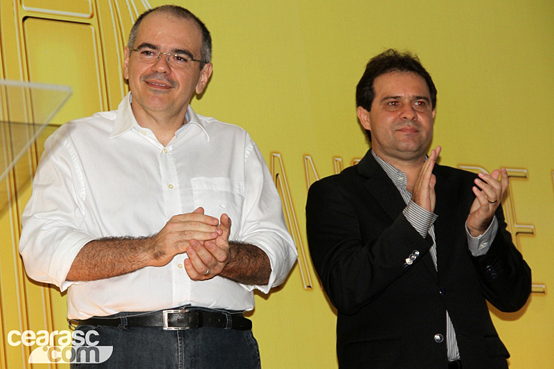 [12-11] Ceará lançou o livro do Centenário3 - 5