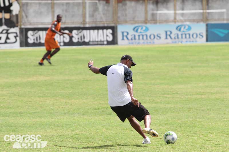 [10-01] Treino físico-técnico - 10