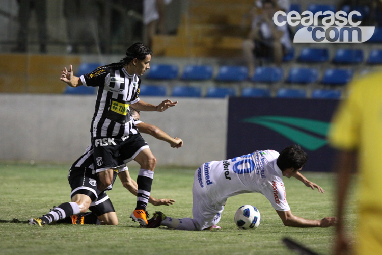 [03-08] Ceará 0 x 3 Avaí - 3