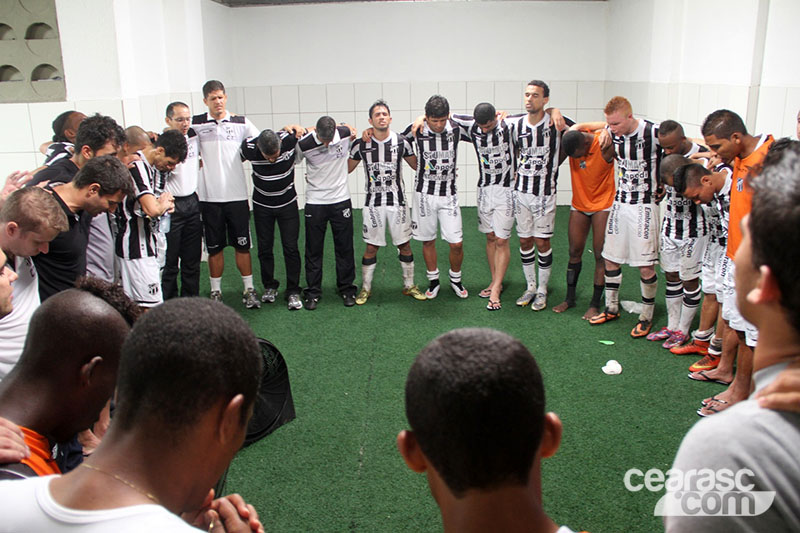 [10-03] Ceará 1 x 0 Ríver - 03 - 35