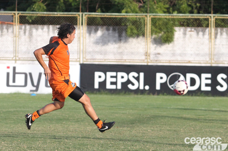 [20-03] Treino de Finalização e Técnico - 6