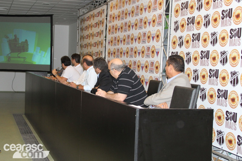 [05-04] Movimento por um futebol melhor - Entrevista coletiva - 7