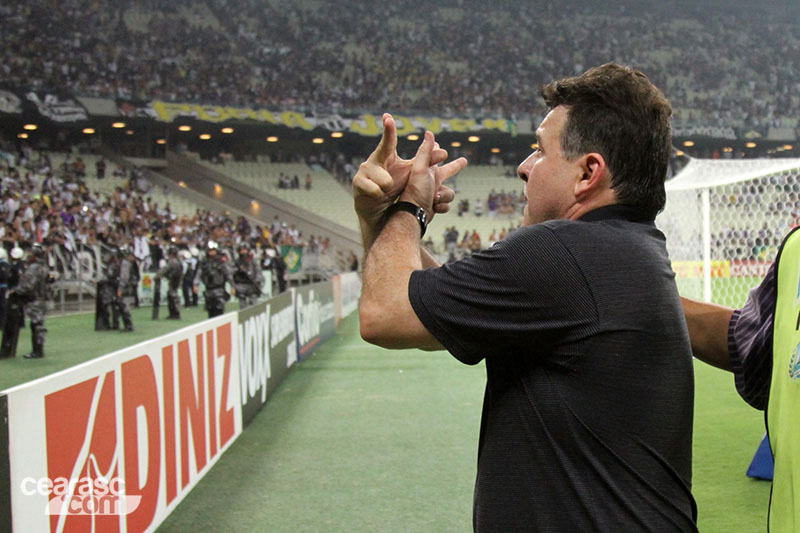 [28-11] Ceará 1 x 0 Macaé - 55